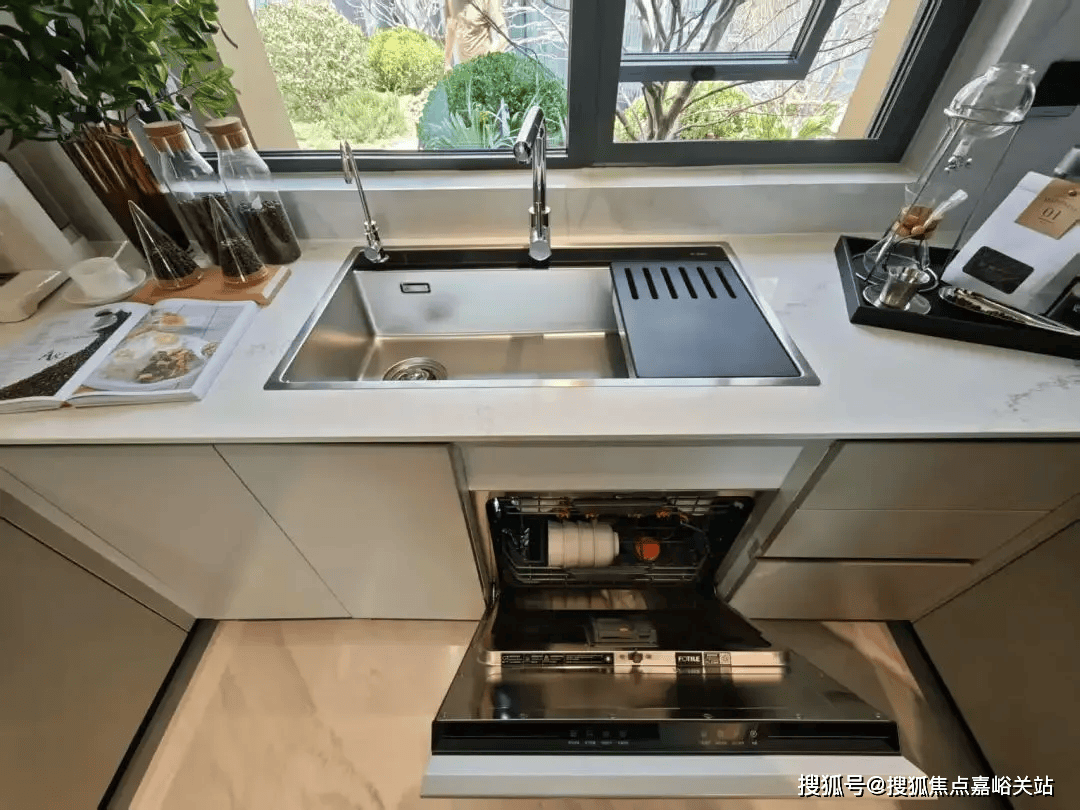 型价格地址楼盘详情配套电话交房时间配套电话交房时间售楼处欢迎您中环铂樾 (售楼处) 首页 - 中环铂樾销售中心 - 环境户(图25)